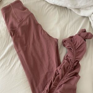 Lululemon mauve legging size 4 - high waist